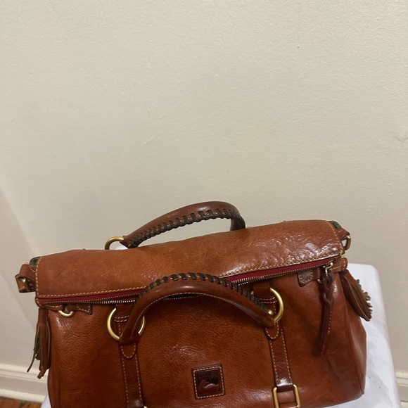 Dooney & Bourke